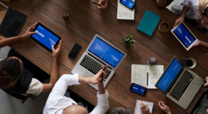 What causes ‘approach and avoid’ behaviour